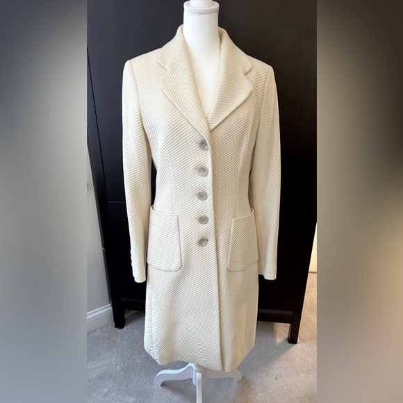 Ivory Coat - Banana Republic - Picture 1 of 5